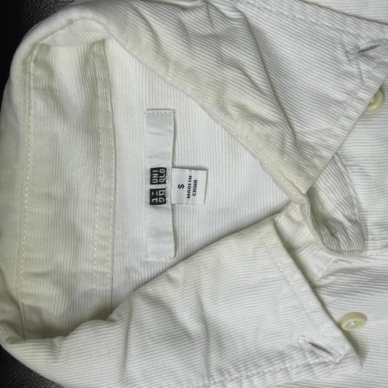 UNIQLO Men’s Shirt - Off White (M)