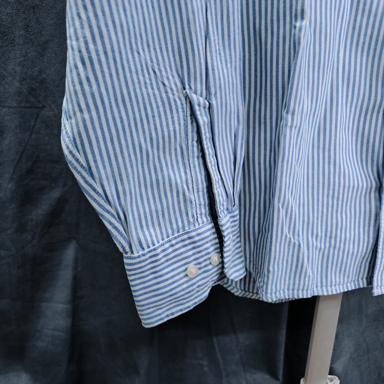 Men's Oxford Shirt - Sky Blue Striped (L) (Oversized Fit)