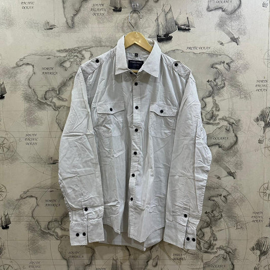 Angelo Litrico (by CANDA) Men's Shirt - White & Grey Stripped (L)