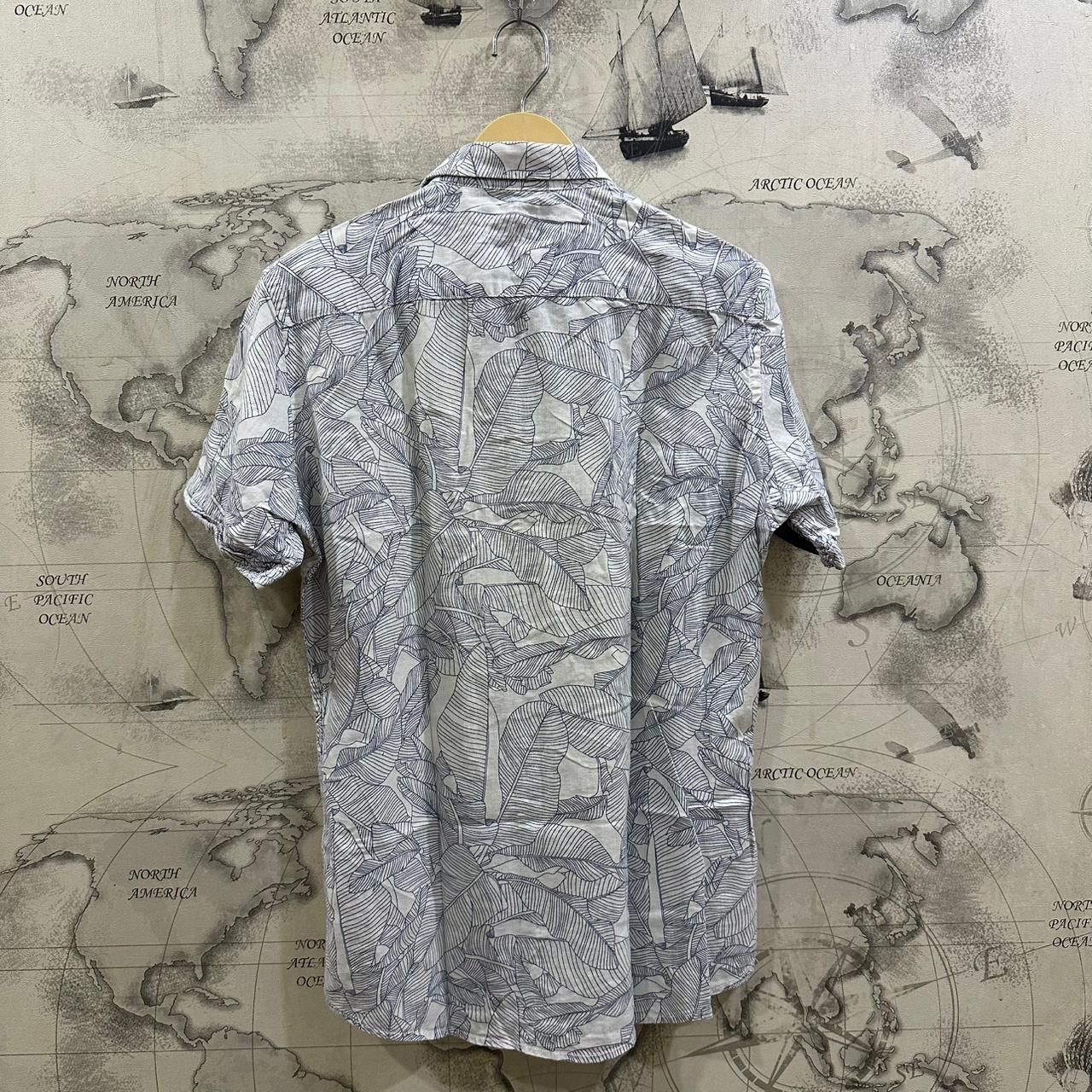 Emilio Adani Men’s Shirt - White & Blue Patterned (M)
