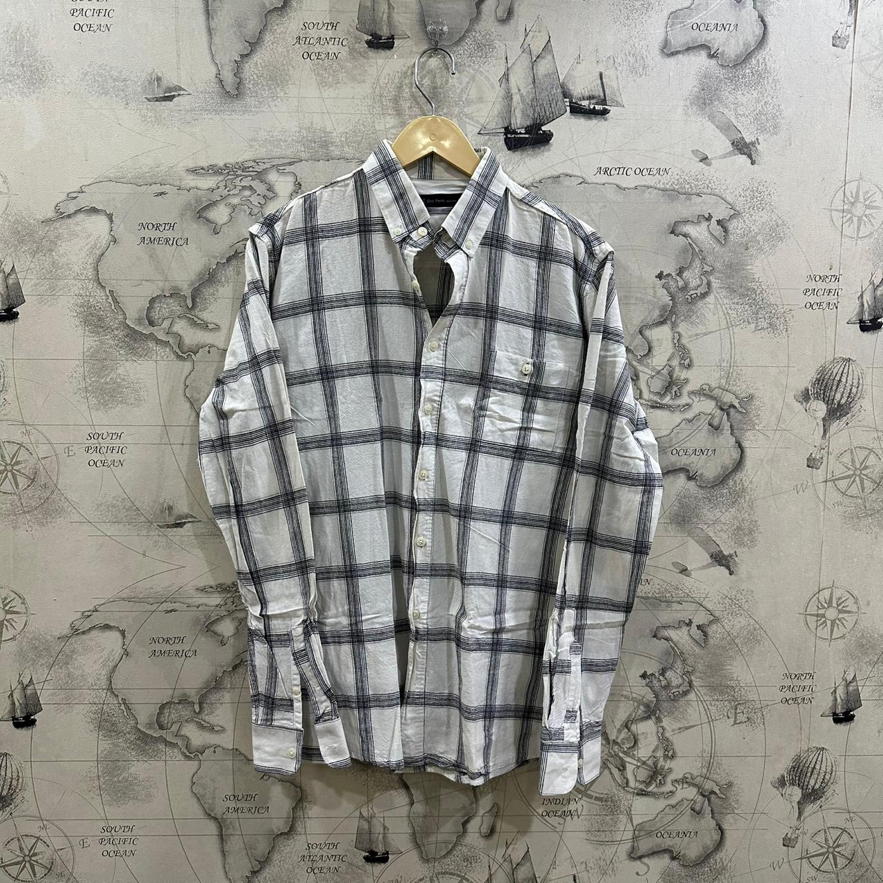 Men’s Shirt - White & Blue Checkered (L)